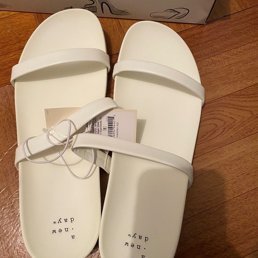 A new day  Nadine sandals